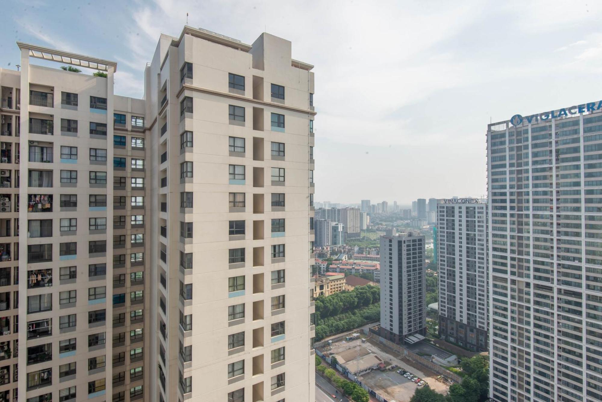 22Housing Vinhomes D'Capitale Hotel & Residence Hanoi Buitenkant foto